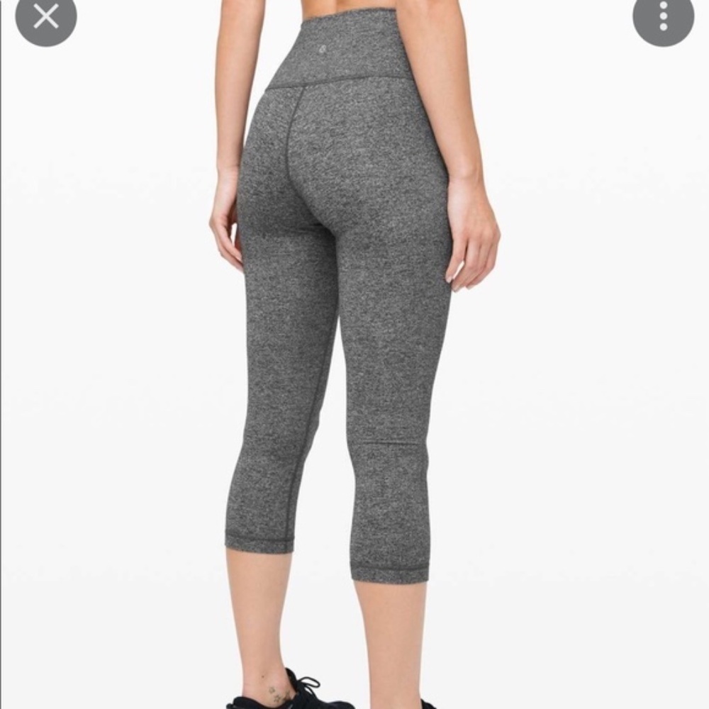 Lululemon Wunder Under Crop High-Rise SZ 6